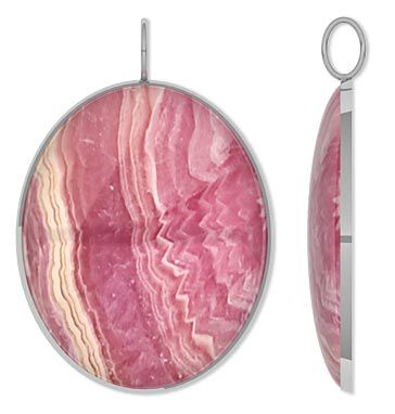 Cabochon in a pendant setting